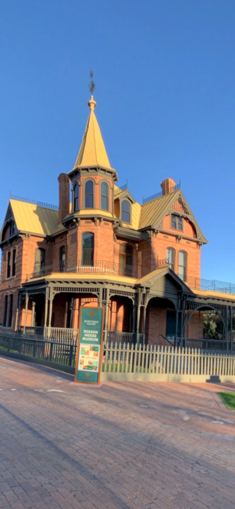 Spooky house